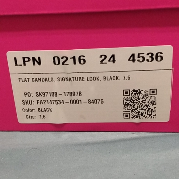 Signature Look Flat Sandal SZ 7.5 Black - Picture 5 of 5